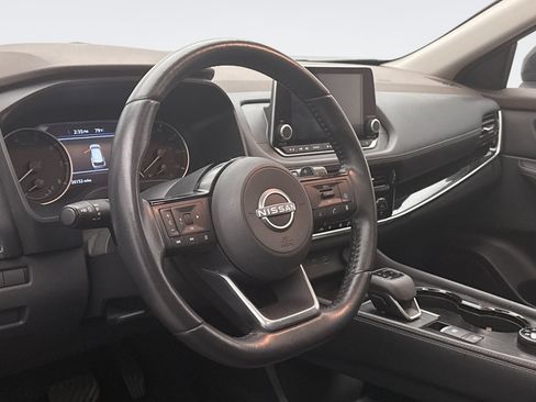 Used 2023 Nissan Rogue SL AWD/4WD image 7