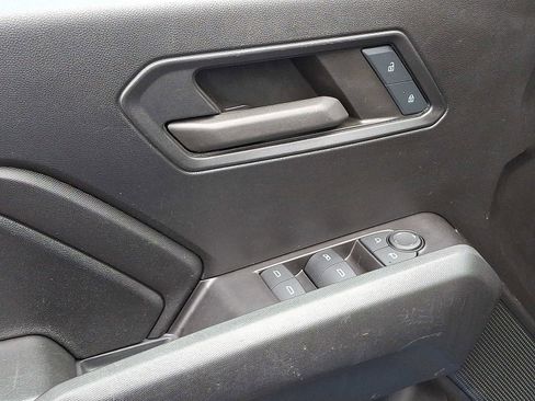 Used 2024 Chevrolet Colorado Trail Boss w/ Advanced Trailering Package image 12