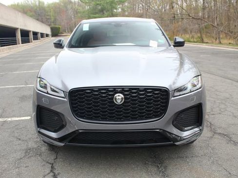 New 2026 Jaguar F-PACE R-Dynamic S image 8