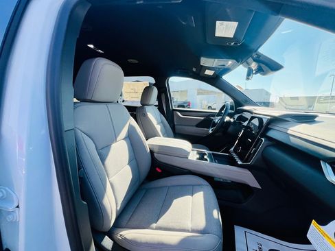 New 2026 GMC Acadia Elevation w/ Black Edition image 12