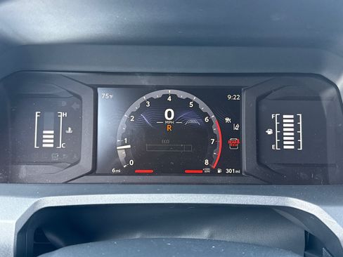 New 2026 Toyota 4Runner SR5 AWD/4WD image 32