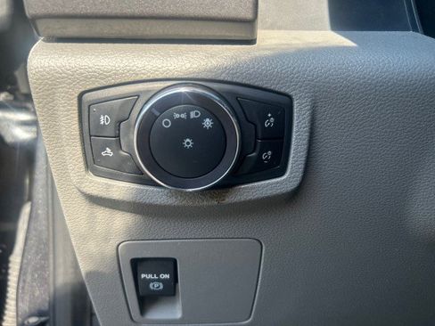 Used 2019 Ford F150 XLT AWD/4WD image 13