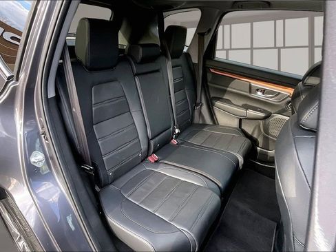 Used 2022 Honda CR-V Touring image 25
