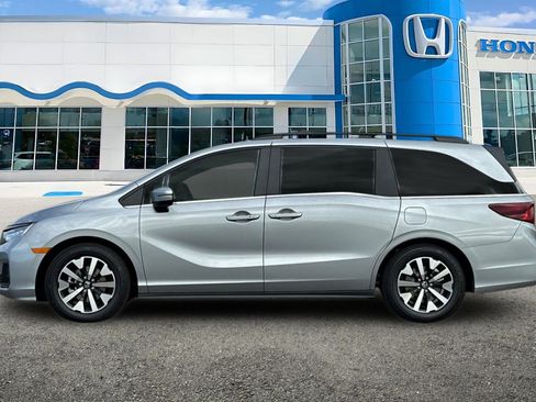 New 2026 Honda Odyssey EX-L image 2