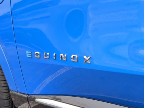Used 2024 Chevrolet Equinox EV LT FWD image 12