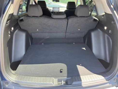 Used 2025 Honda CR-V LX image 28