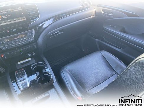 Used 2019 Honda Pilot Elite image 16