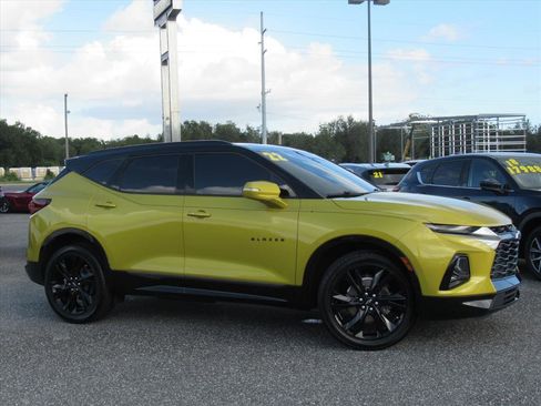 Used 2022 Chevrolet Blazer RS w/ Enhanced Convenience Package image 2