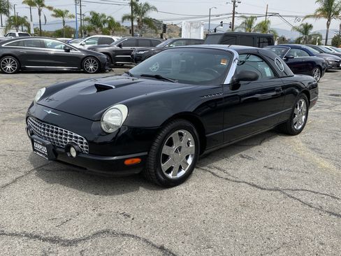 Used 2002 Ford Thunderbird RWD image 2