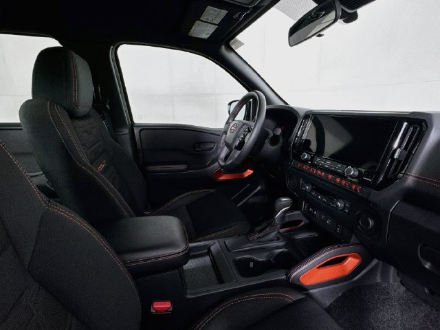 Used 2026 Nissan Frontier Pro-X w/ Tow Package RWD image 26