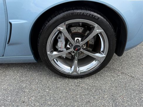 Used 2012 Chevrolet Corvette Grand Sport w/ 3LT Preferred Equipment Group RWD image 18