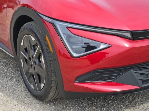 New 2025 Kia EV6 Light image 4