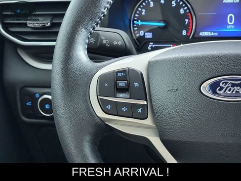 Certified 2023 Ford Explorer XLT w/ Equipment Group 202A AWD/4WD image 27