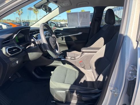 Used 2023 Chevrolet Bolt EUV LT w/ Driver Confidence Package image 13