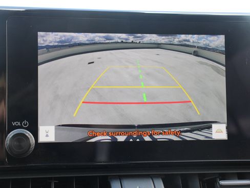 Certified 2025 Toyota RAV4 SE w/ Convenience Package image 30