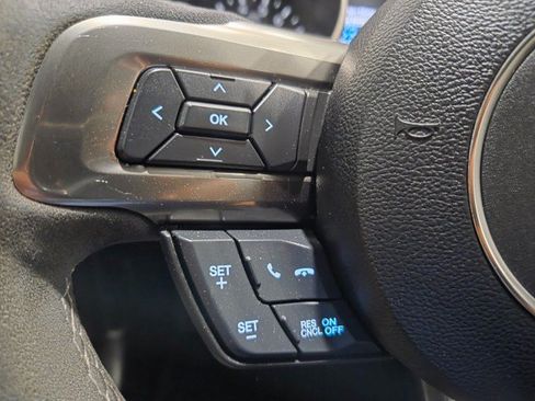 Used 2016 Ford Mustang Shelby GT350 w/ Technology Package RWD image 43