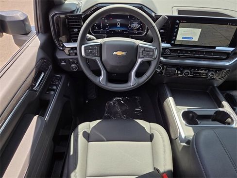 New 2025 Chevrolet Silverado 2500 LTZ w/ LTZ Convenience Package image 9