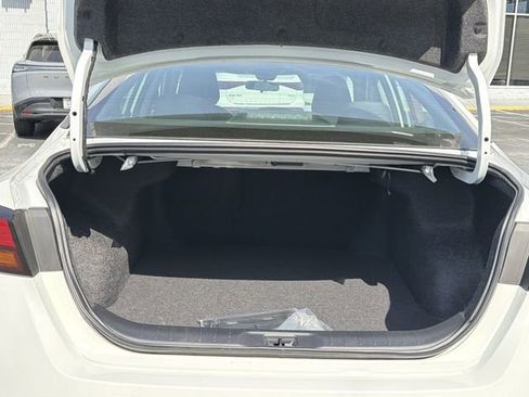Certified 2025 Nissan Altima 2.5 S FWD image 20