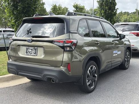 Used 2026 Subaru Forester Limited AWD/4WD image 5