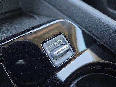 New 2025 Nissan Murano SV image 20