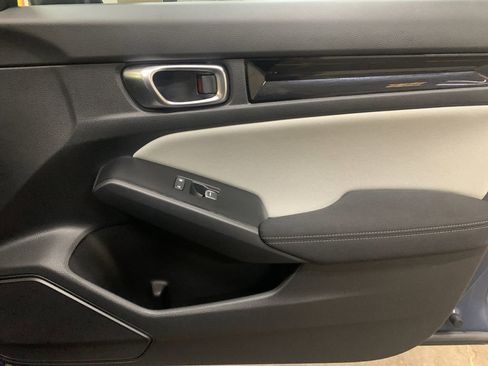 Used 2025 Honda Civic Sport image 20