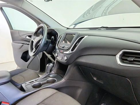 Used 2019 Chevrolet Equinox LT FWD image 46