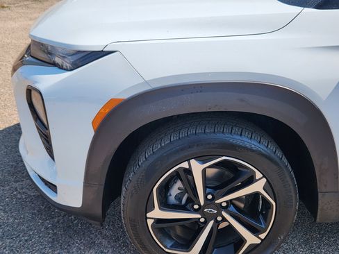 Used 2022 Chevrolet TrailBlazer RS w/ Technology Package AWD/4WD image 6