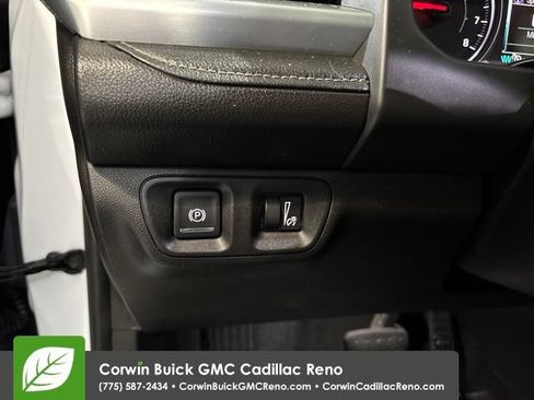 Used 2018 GMC Acadia SLT FWD image 36