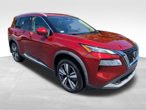 Used 2021 Nissan Rogue SL w/ Premium Package FWD image 7