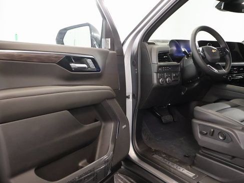 New 2026 Chevrolet Tahoe LT w/ Comfort Package AWD/4WD image 9