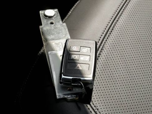 New 2026 Land Rover Defender 110 S AWD/4WD image 63
