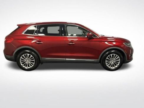 Used 2017 Lincoln MKX Select w/ Select Plus Package FWD image 6