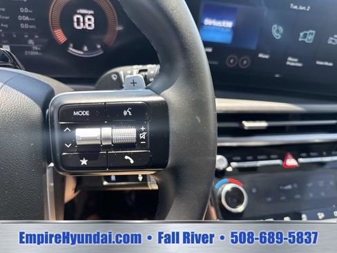 Used 2026 Hyundai Santa Fe SEL AWD/4WD image 28