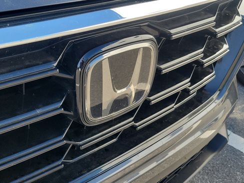 Used 2024 Honda CR-V EX-L image 10