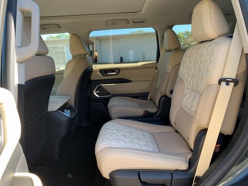 New 2026 Nissan Armada Platinum image 26