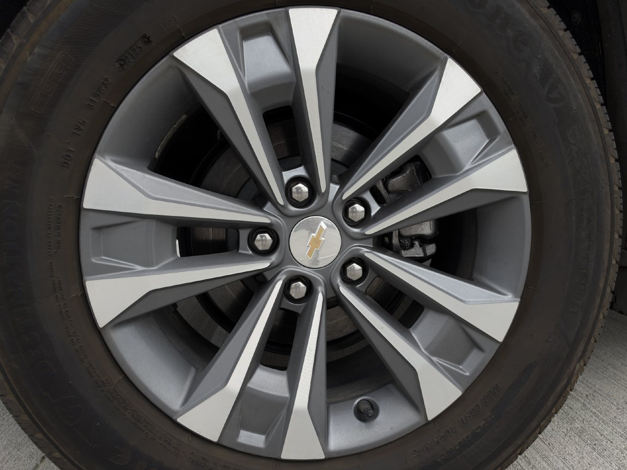 Certified 2026 Chevrolet Equinox LT FWD image 8