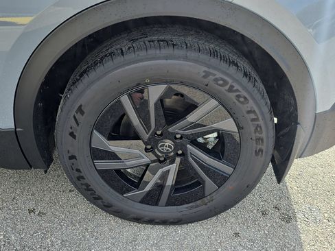 New 2026 Toyota C-HR AWD/4WD image 27