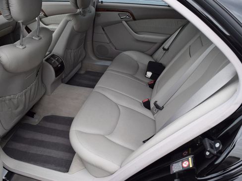 Used 2001 Mercedes-Benz S 500 image 44