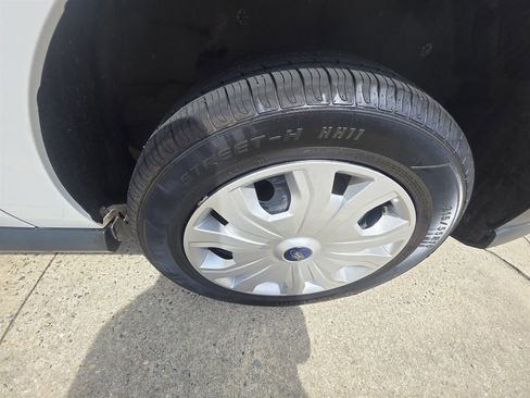 Used 2019 Ford Transit Connect XL FWD image 5