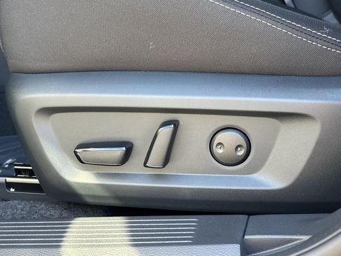 New 2026 Nissan Rogue SV image 9