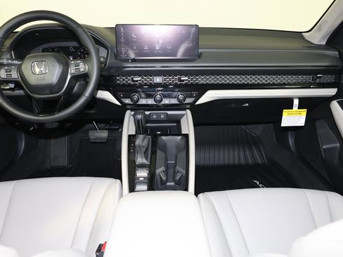 New 2026 Honda Accord EX-L image 9