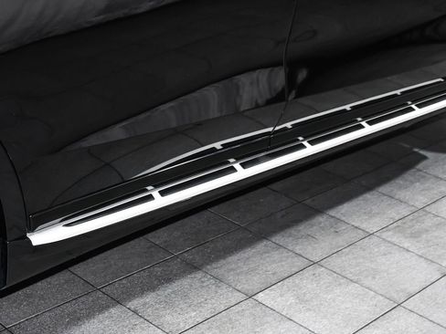 Used 2023 BMW X7 xDrive40i w/ M Sport Package image 92