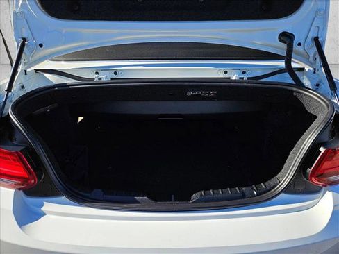 Used 2020 BMW 230i Convertible w/ Convenience Package image 7