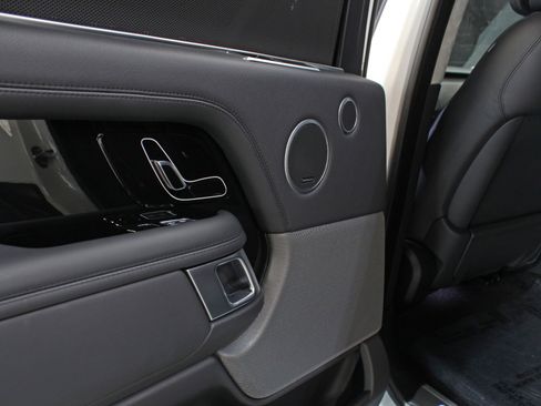 Used 2021 Land Rover Range Rover P525 Westminster Edition LWB image 39