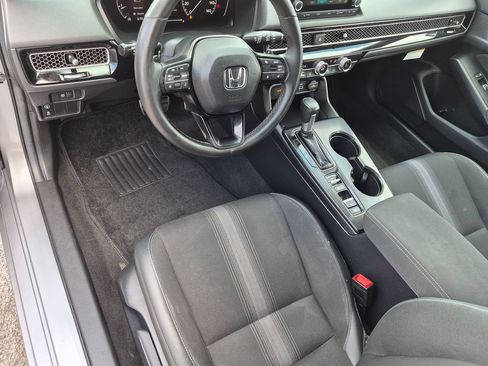 Used 2024 Honda Civic Sport image 10