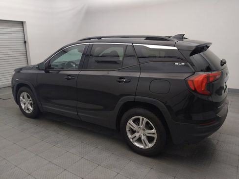 Used 2019 GMC Terrain SLE w/ Driver Convenience Package FWD image 3