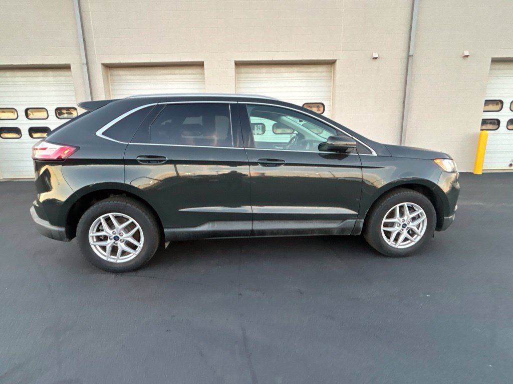 Used 2022 Ford Edge SEL w/ Convenience Package AWD/4WD image 6