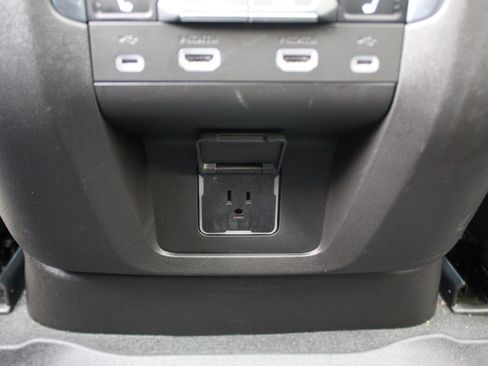 Used 2021 GMC Yukon AT4 w/ Rear Media and Nav Package AWD/4WD image 49
