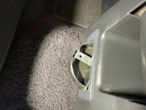 Used 1992 Ford Mustang LX image 77