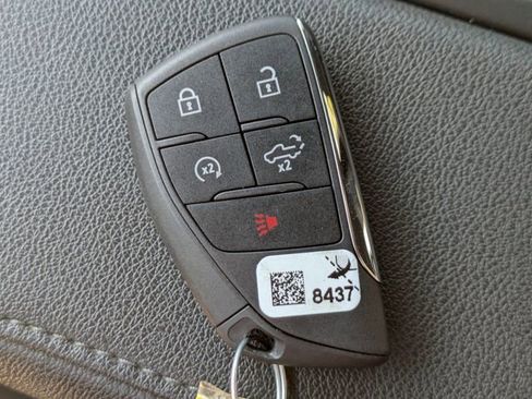 Used 2023 Chevrolet Silverado 1500 RST image 31